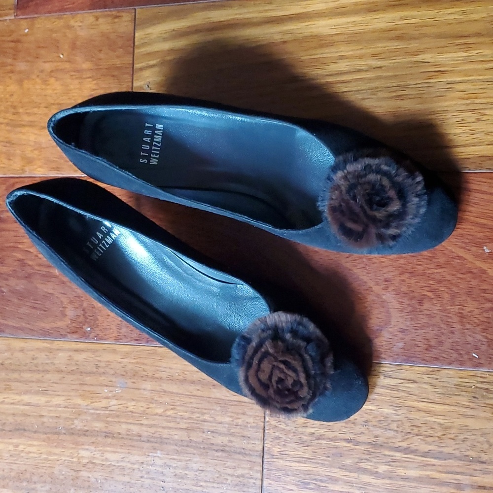 Stewart Weitzman suede pump